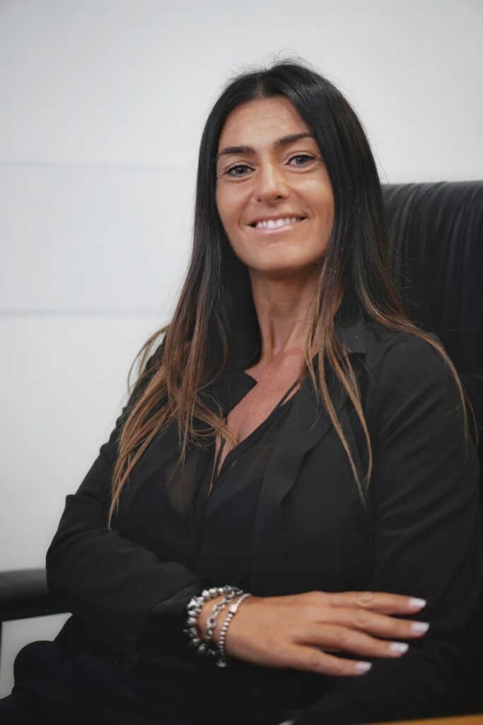 Consulente-del-Lavoro-Romina-Mastrantoni-683x1024 Professionisti